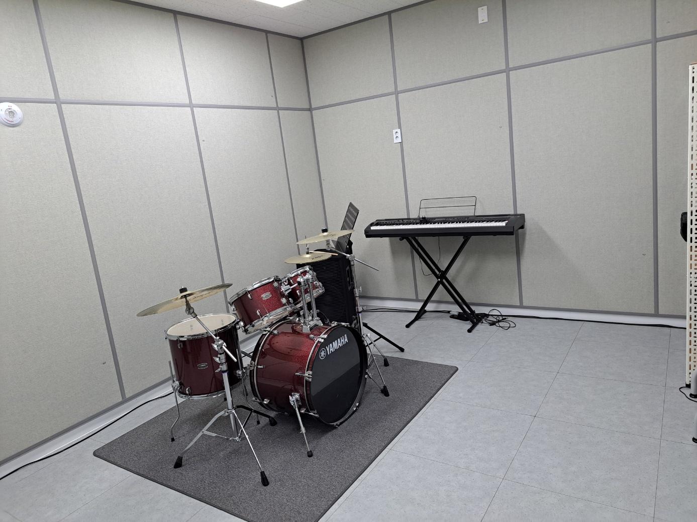 방음연습실 2. 